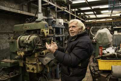 Bari, la grande casa-officina a San Cataldo: � il regno di Rocco, inventore 86enne
